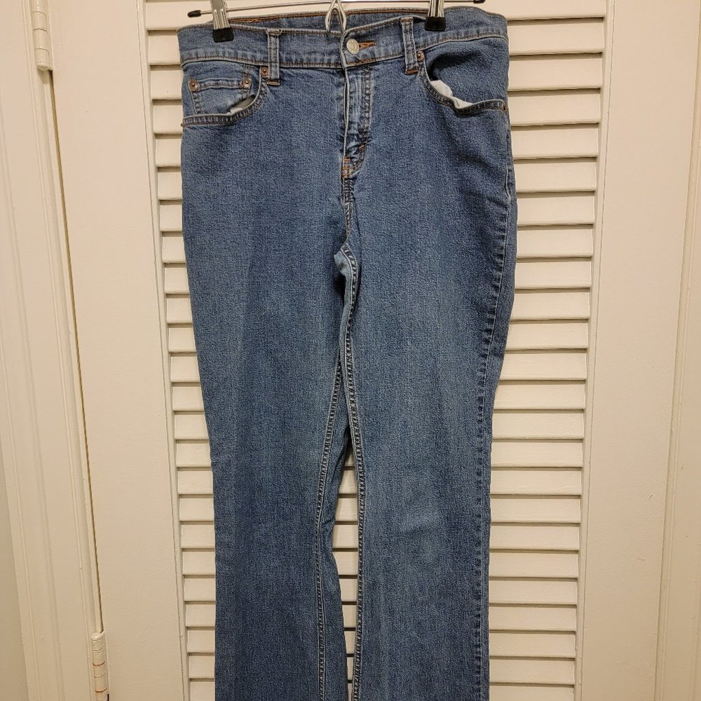 Levi's Vintage Women's Denim Jeans, Size 8M 28x30 Excellent Condition